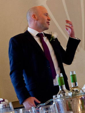 Hello. I'm Glen: The Wedding Speech Coach